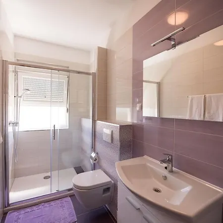 With A Parking Space Tribunj, Vodice - 16717 Apartament *