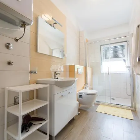 Apartament With A Parking Space Tribunj, Vodice - 16717 Tribalj